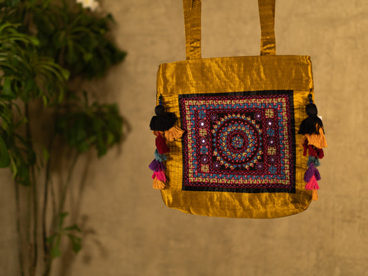 BOHEMIAN BEAUTY (TOTE BAG)