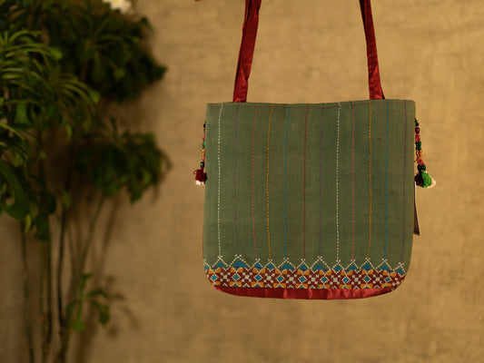 HANDWOVEN HERITAGE (GREEN TOTE BAG)