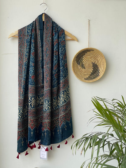 INDIGO AJRAKH PRINT MODAL STOLE