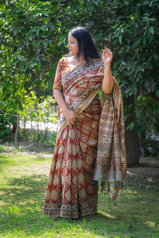 RED WHITE AJRAKH BLOCK PRINT SARI