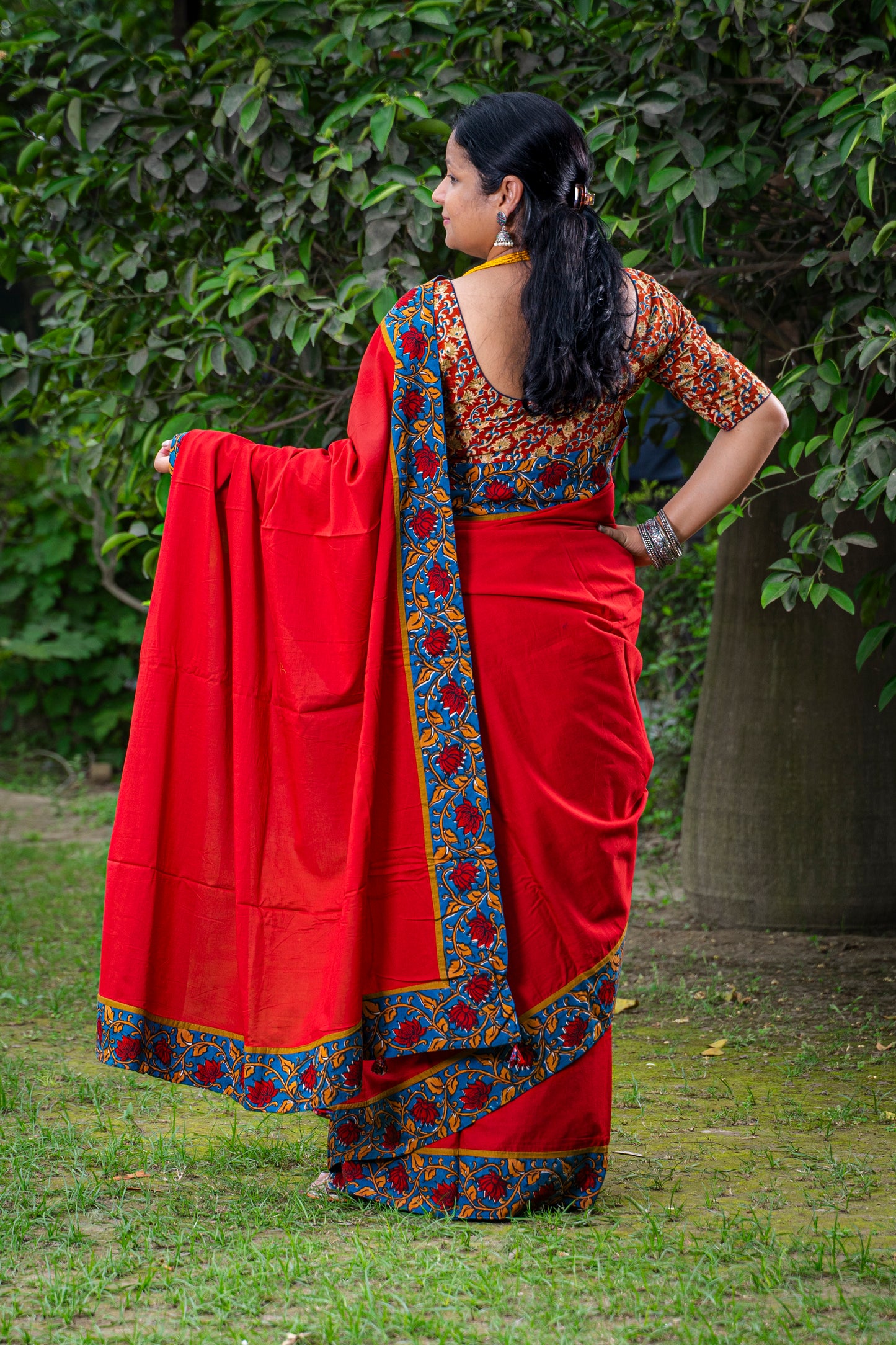 RED WITH KALAMKARI BORDER COTTON SARI