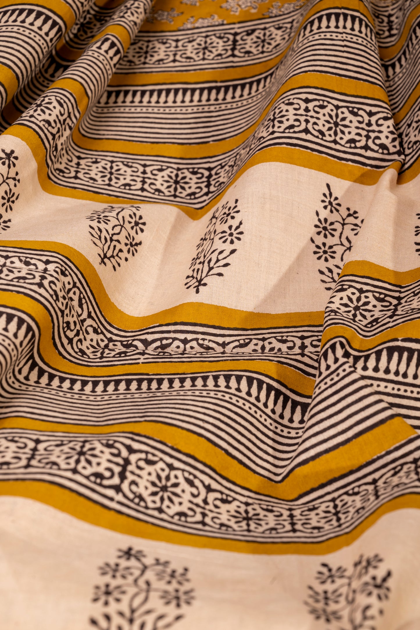 YELLOW-OFF WHITE MOTIF BLOCK PRINT COTTON SARI