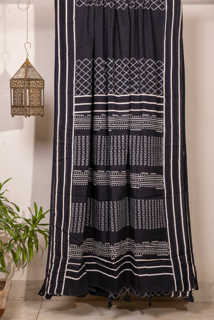 BLACK-WHITE GEOMETRIC PATTERN BLOCK PRINT COTTON SARI