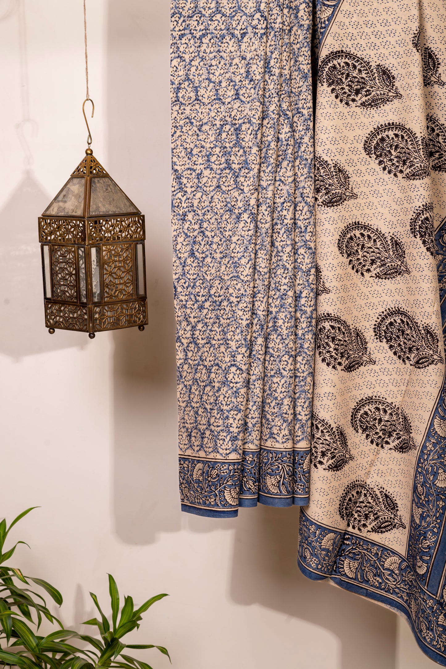 INDIGO-OFF WHITE BLOCK PRINT COTTON SARI