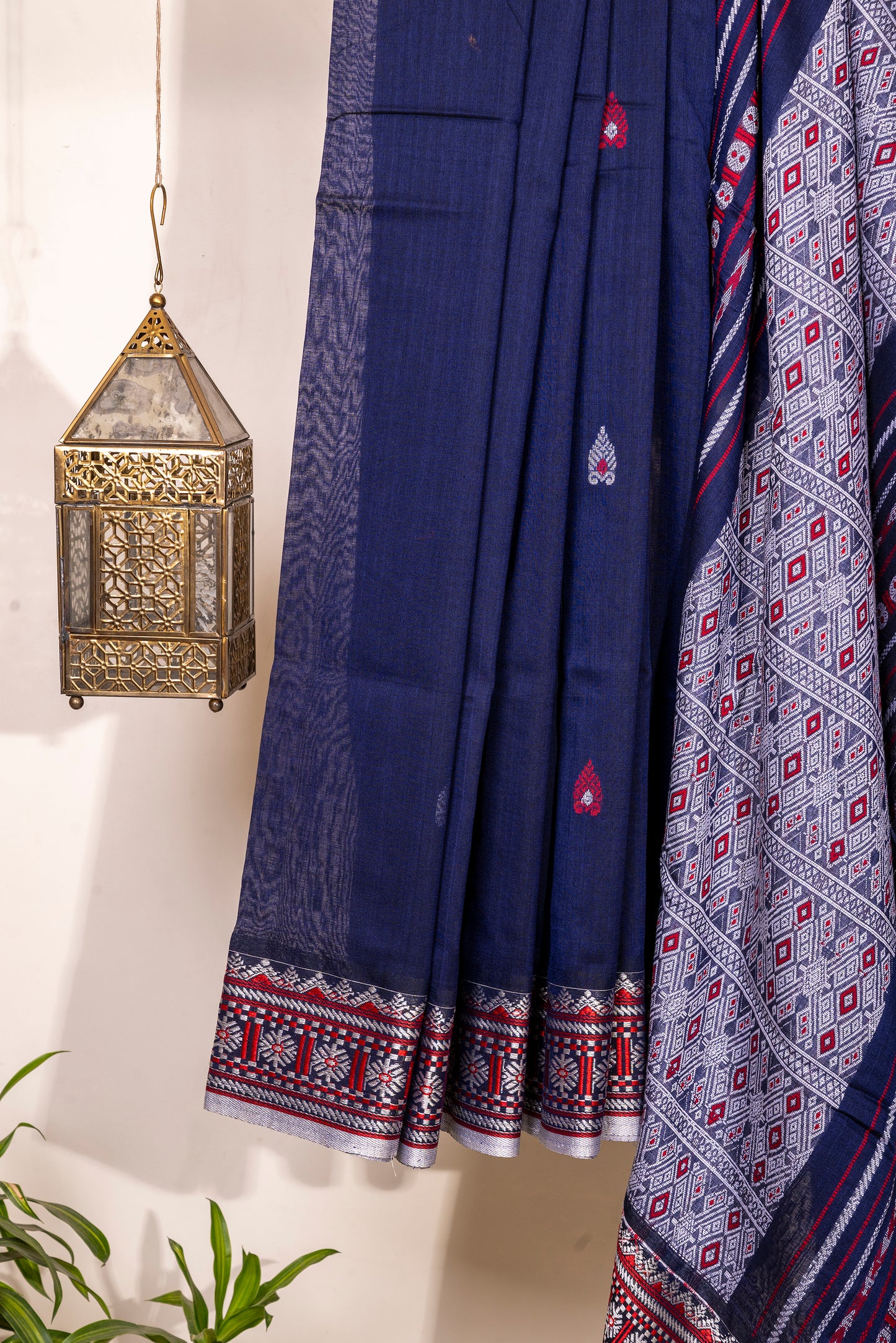 NAVY BLUE ASSAM WEAVED COTTON SARI